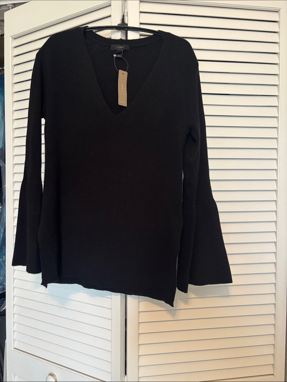 NWT J.Crew V-Neck Black Bell-Sleeve Women's knit top